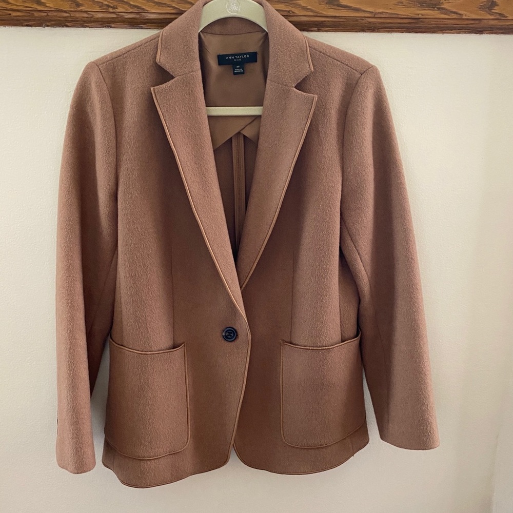 Ann Taylor Wool mix blazer